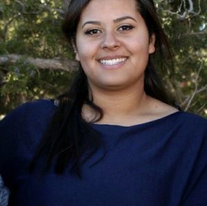 Meet your Posher, Jenee